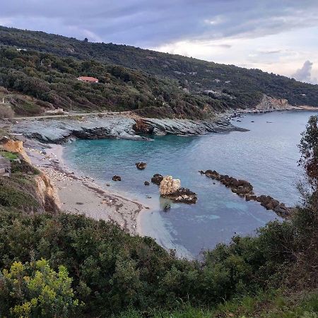 Thalia Traditional Guest House Promirion Buitenkant foto