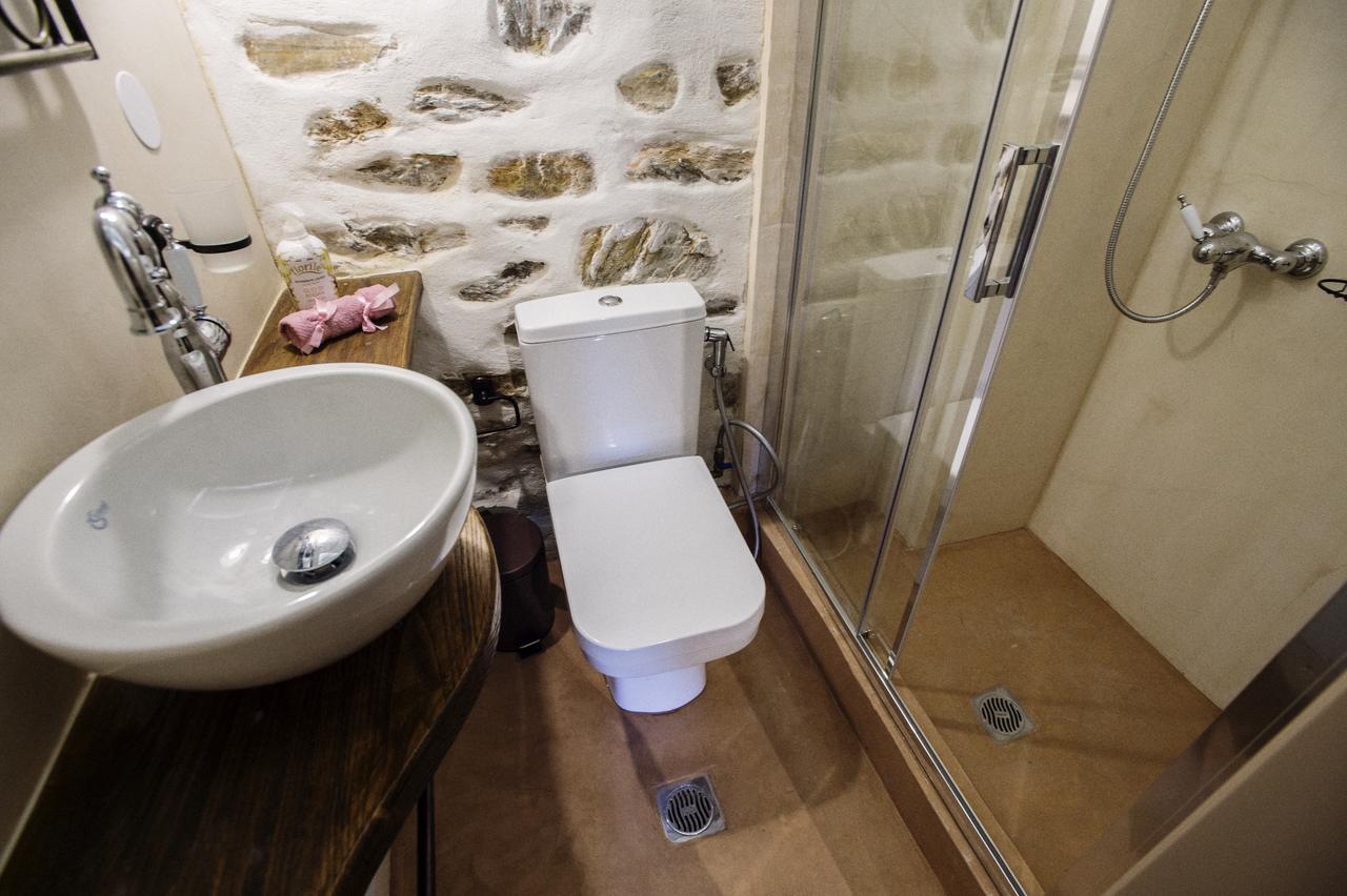Thalia Traditional Guest House Promirion Buitenkant foto