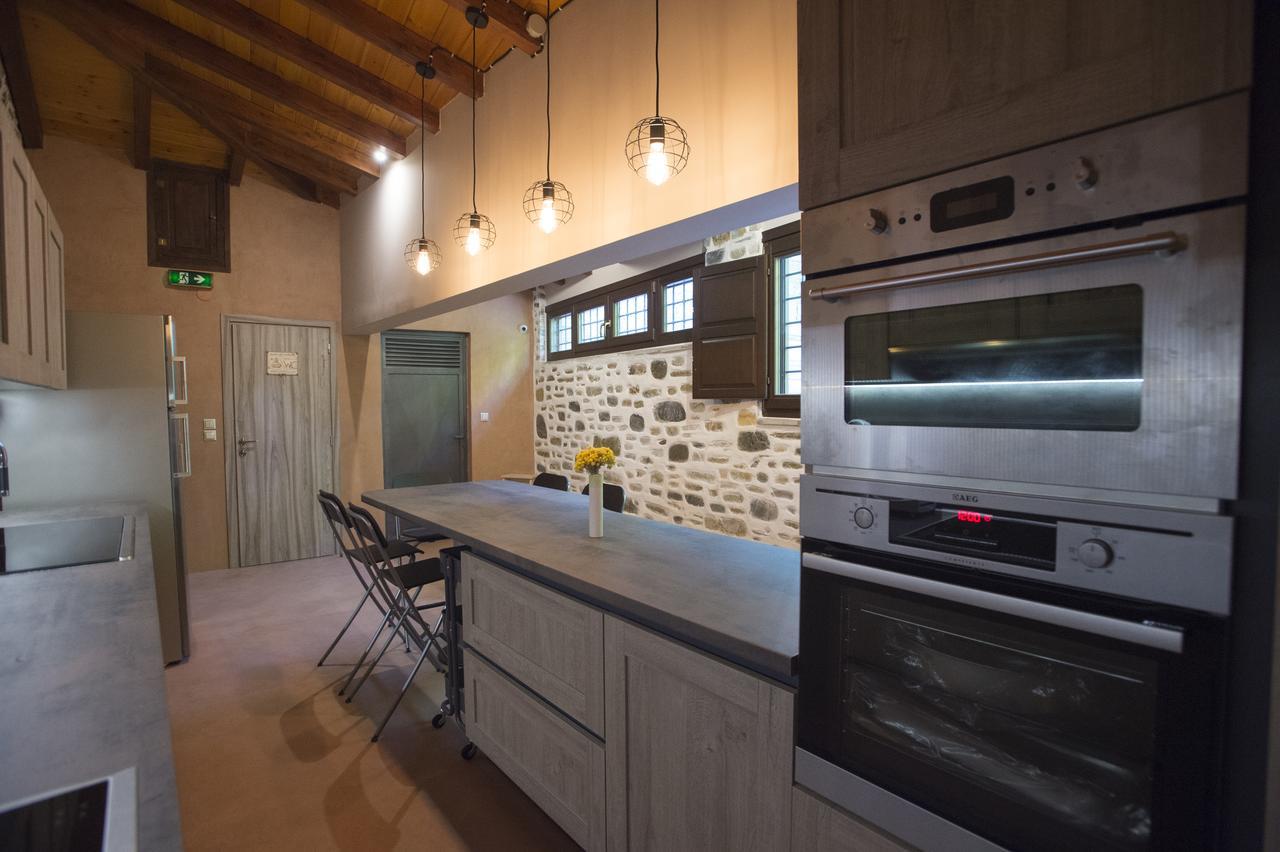Thalia Traditional Guest House Promirion Buitenkant foto