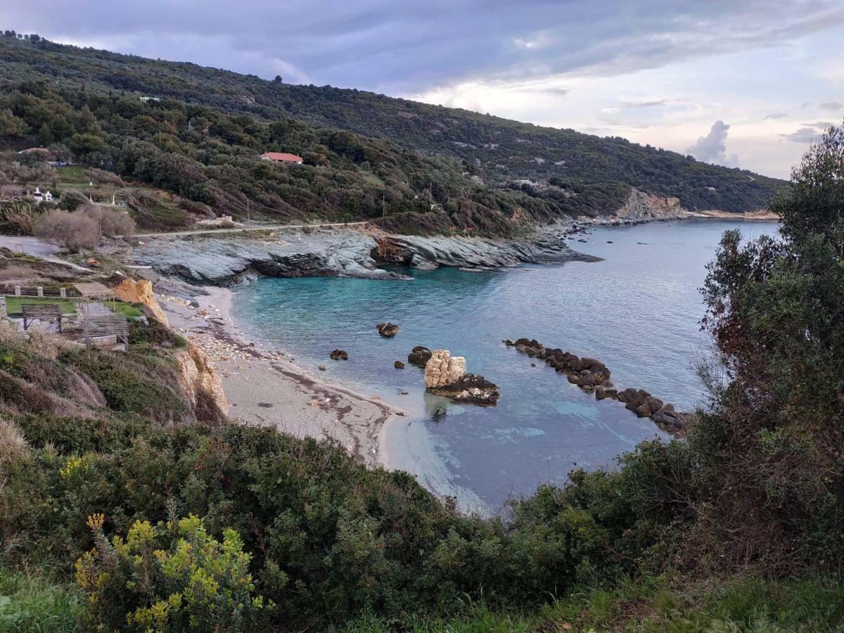 Thalia Traditional Guest House Promirion Buitenkant foto